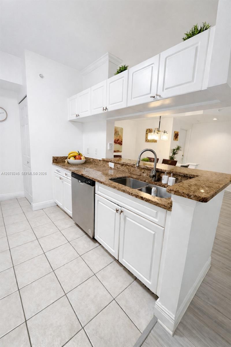 17125 N Bay Road