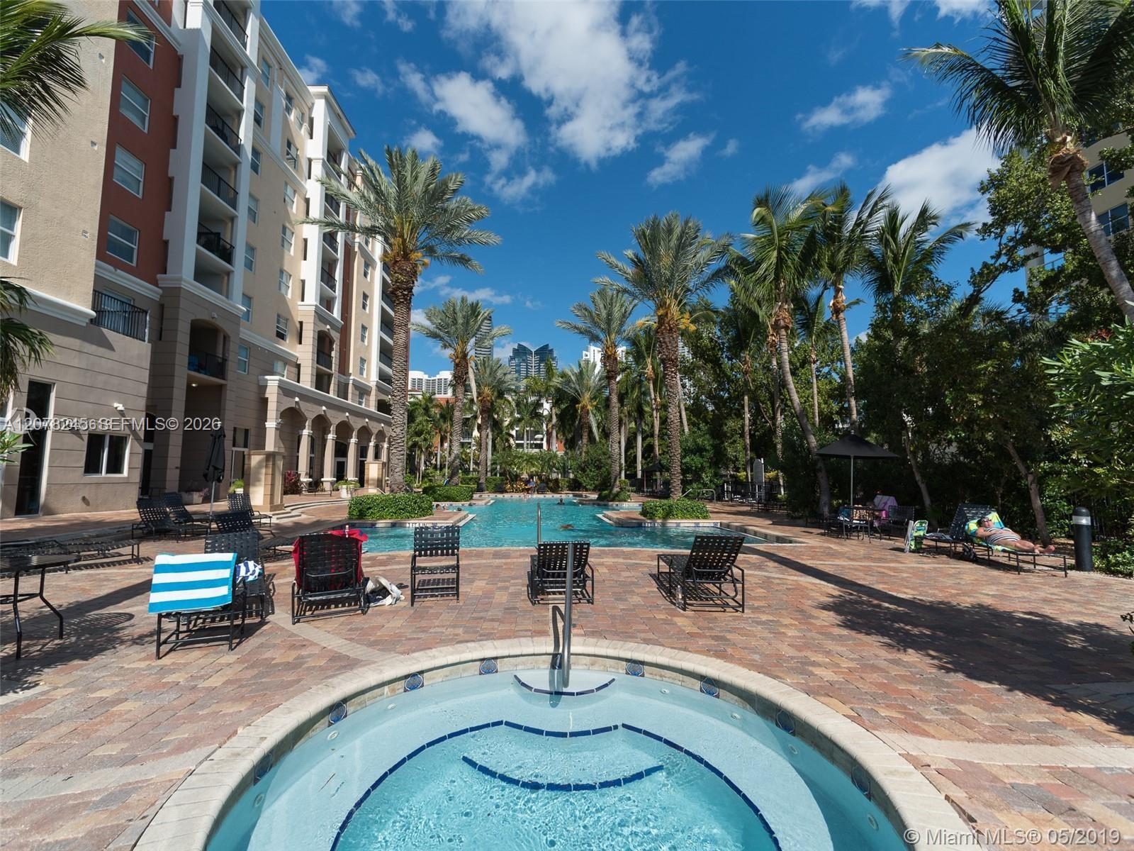 17125 N Bay Road
