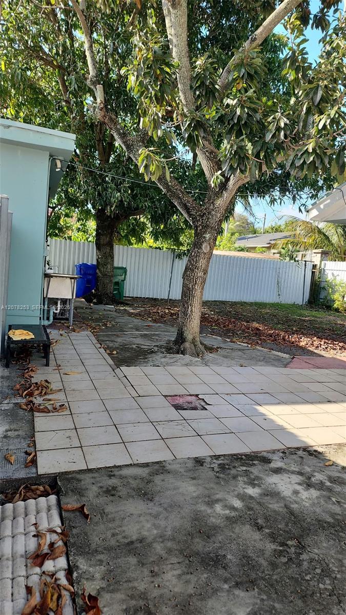120 NW 18th Avenue