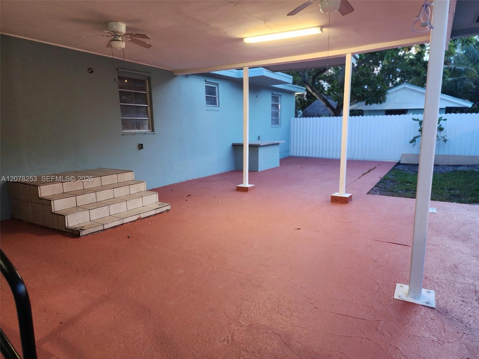 120 NW 18th Avenue