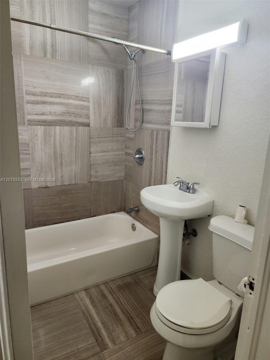 120 NW 18th Avenue