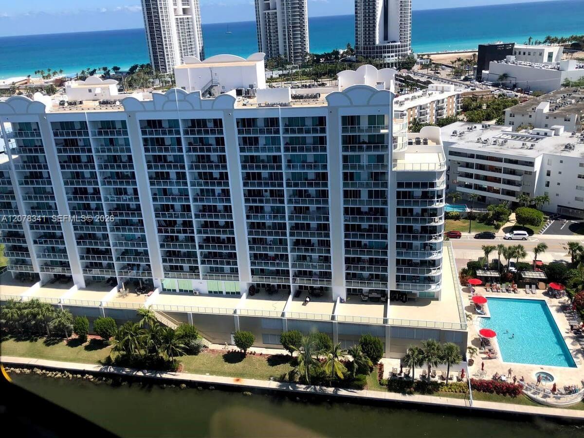 18100 N Bay Road