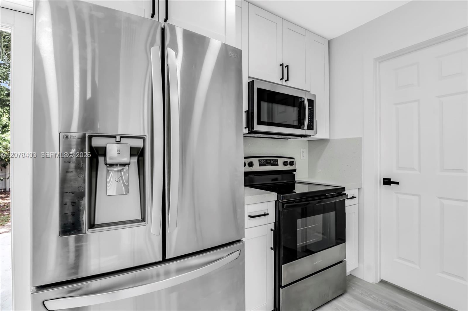 655 SW 6th Terrace