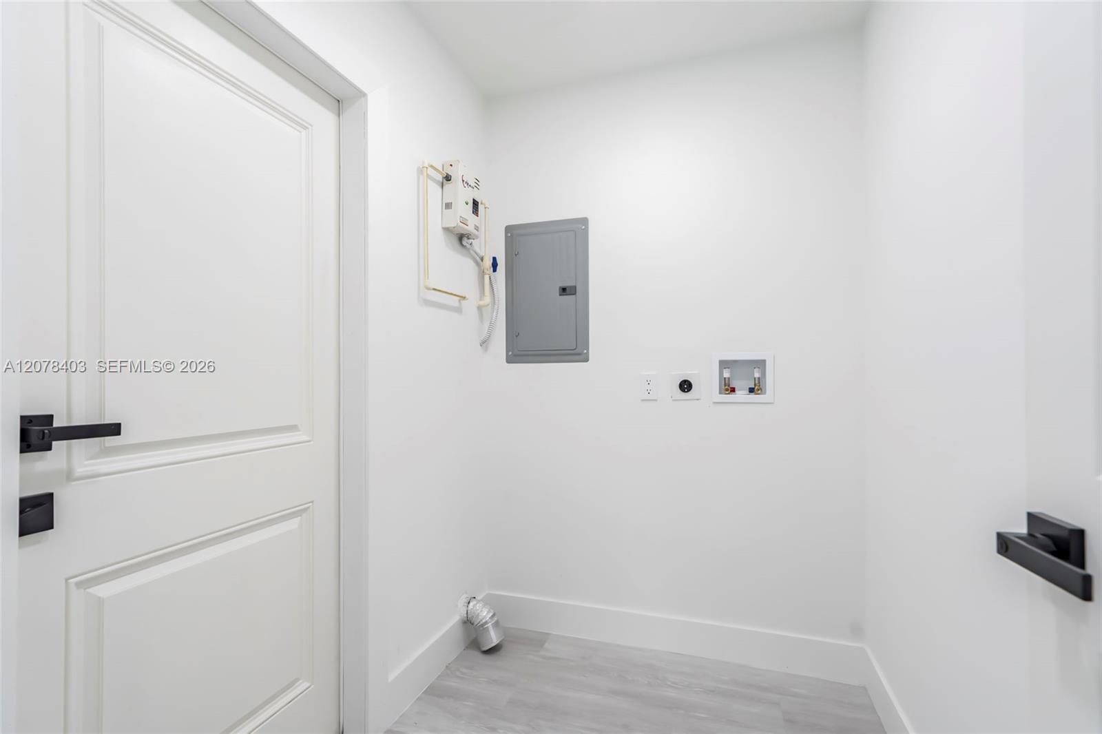 655 SW 6th Terrace