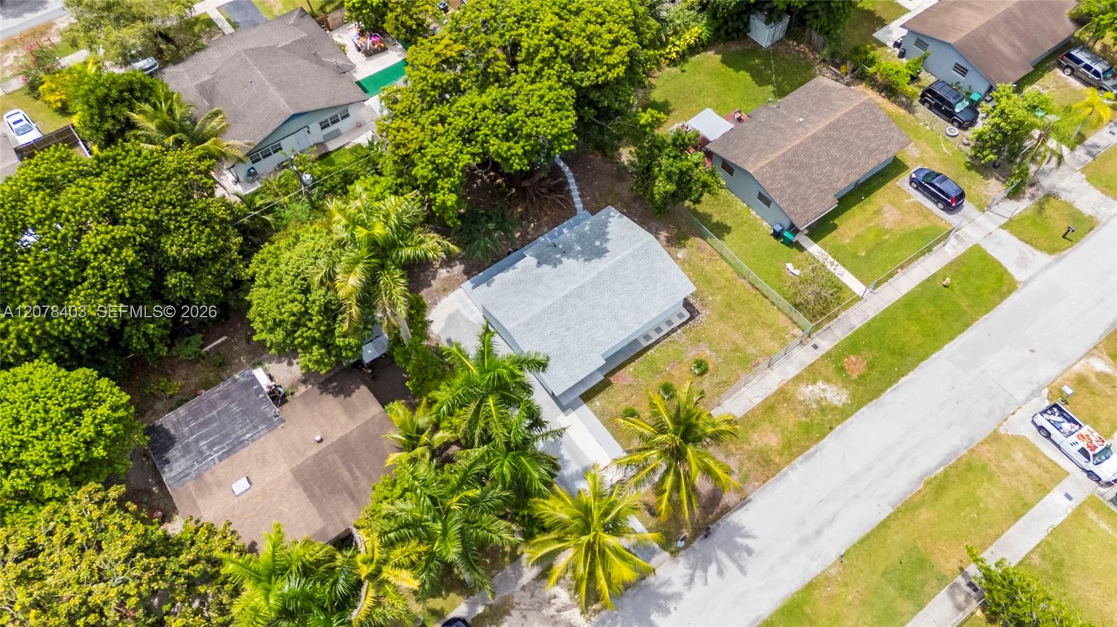 655 SW 6th Terrace