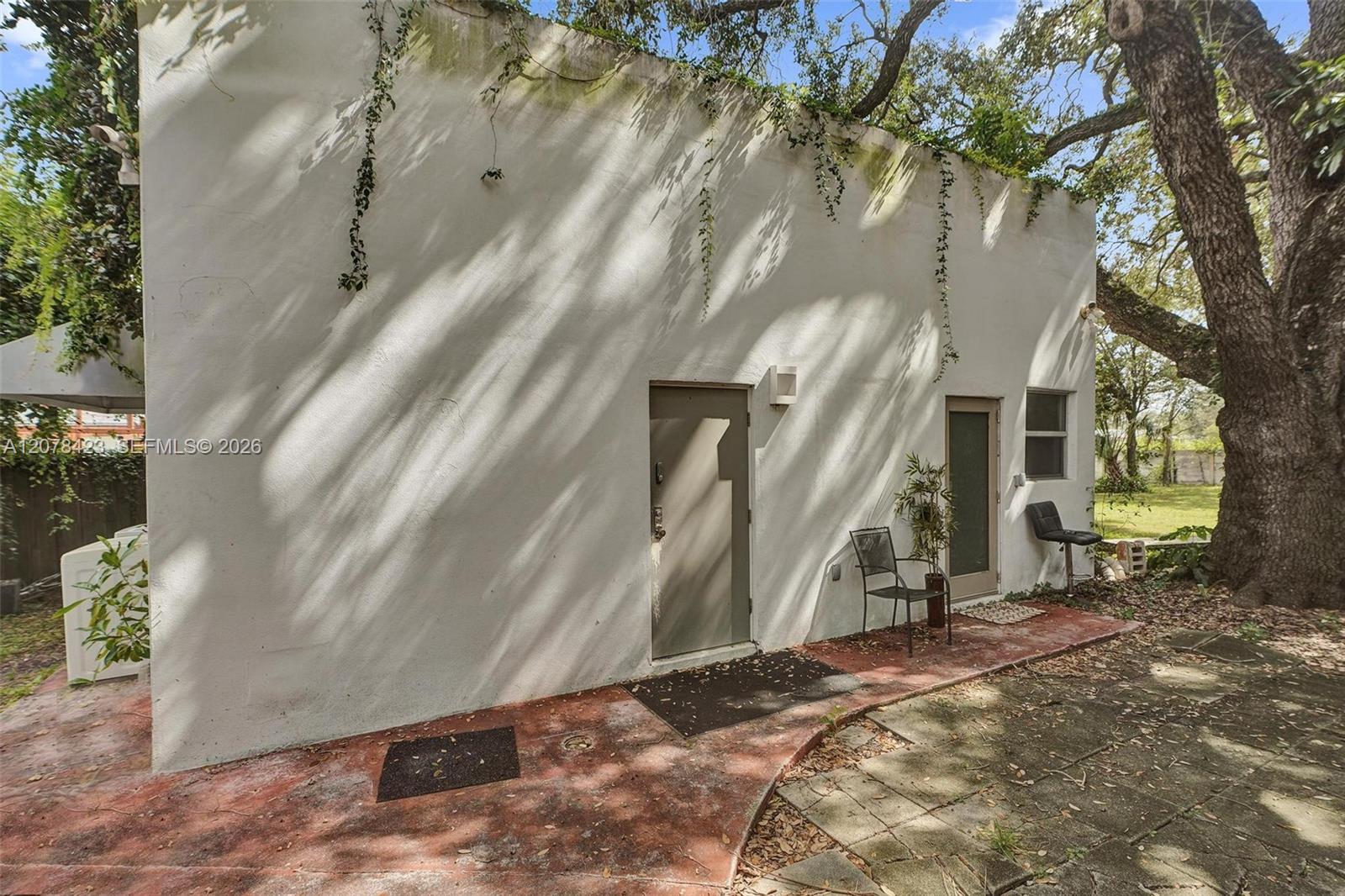 937 NE 171st Street