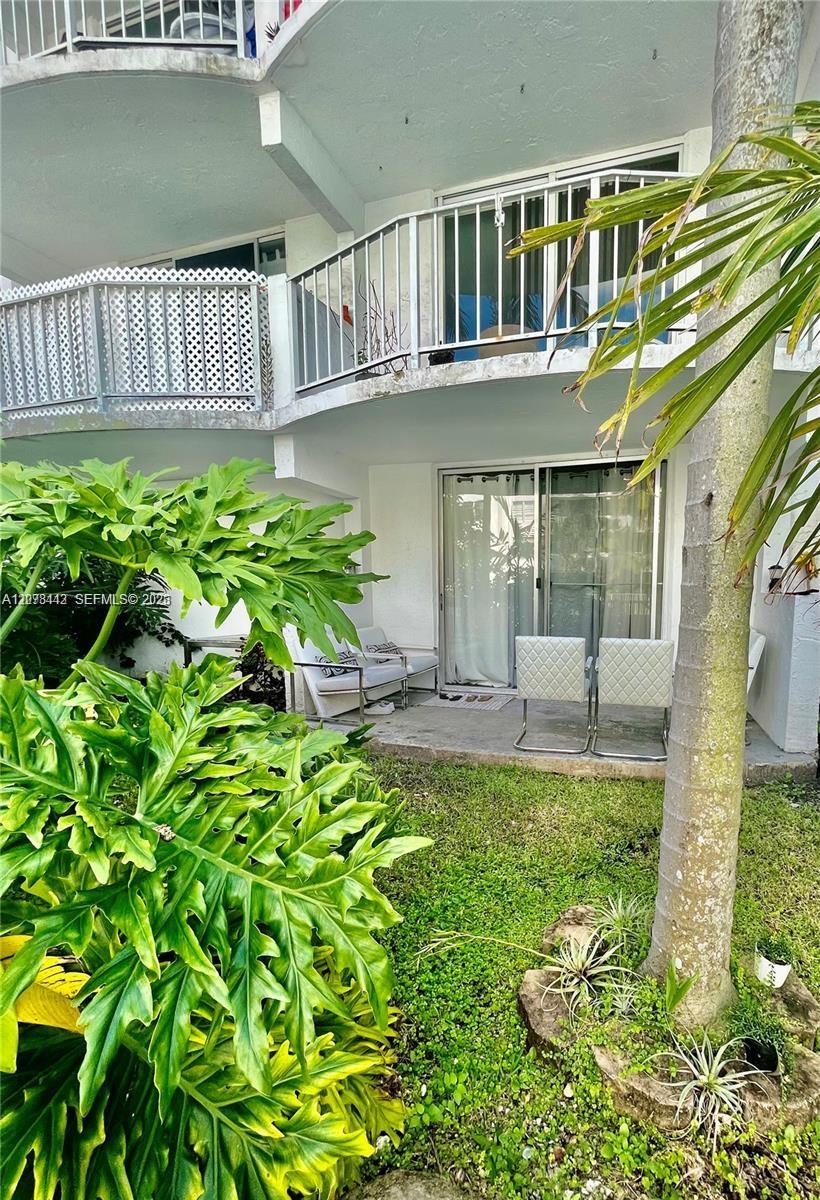 492 NW 165th St Road