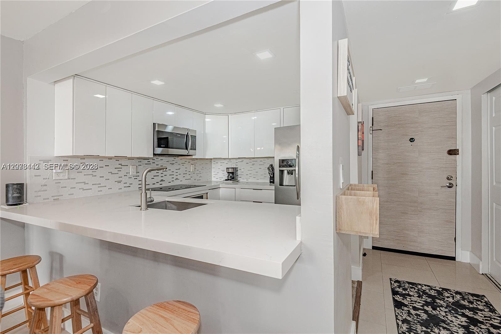 492 NW 165th St Road
