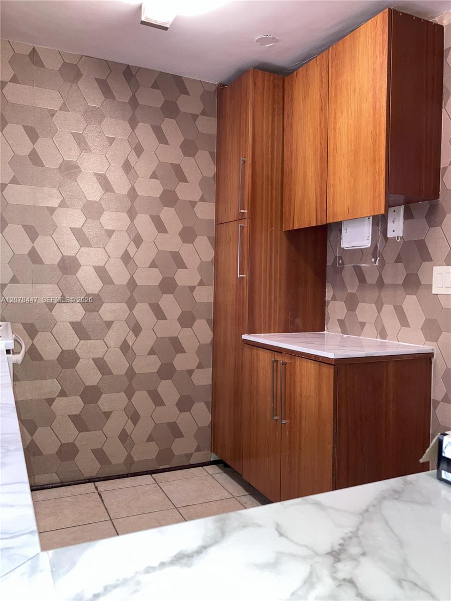 17011 N Bay Road