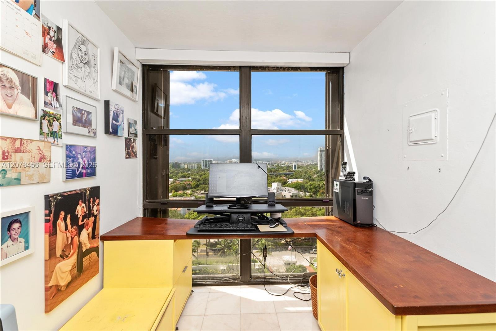 1925 Brickell Avenue