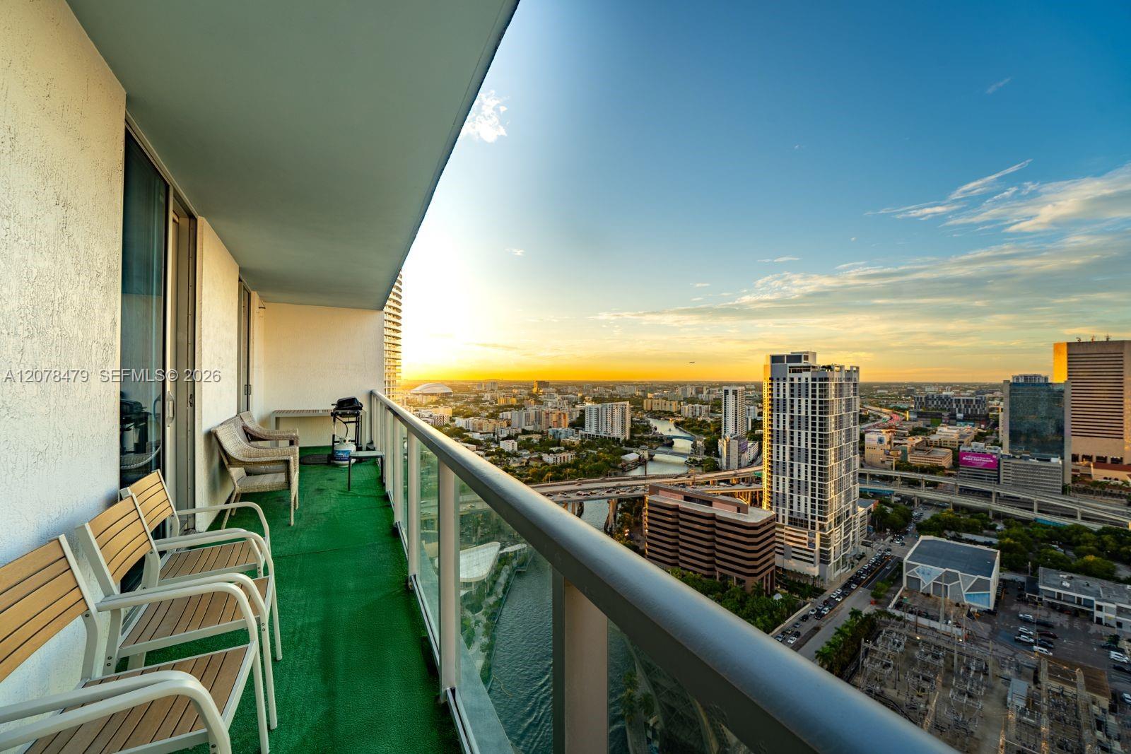 185 SW 7th Street