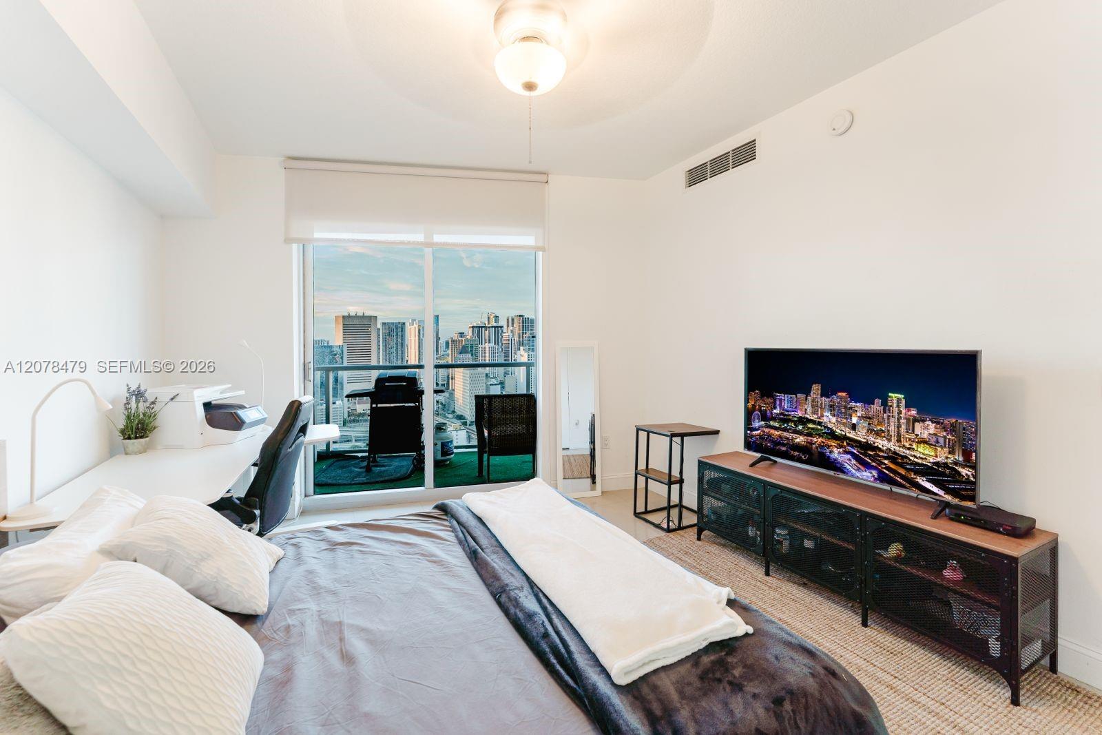 185 SW 7th Street