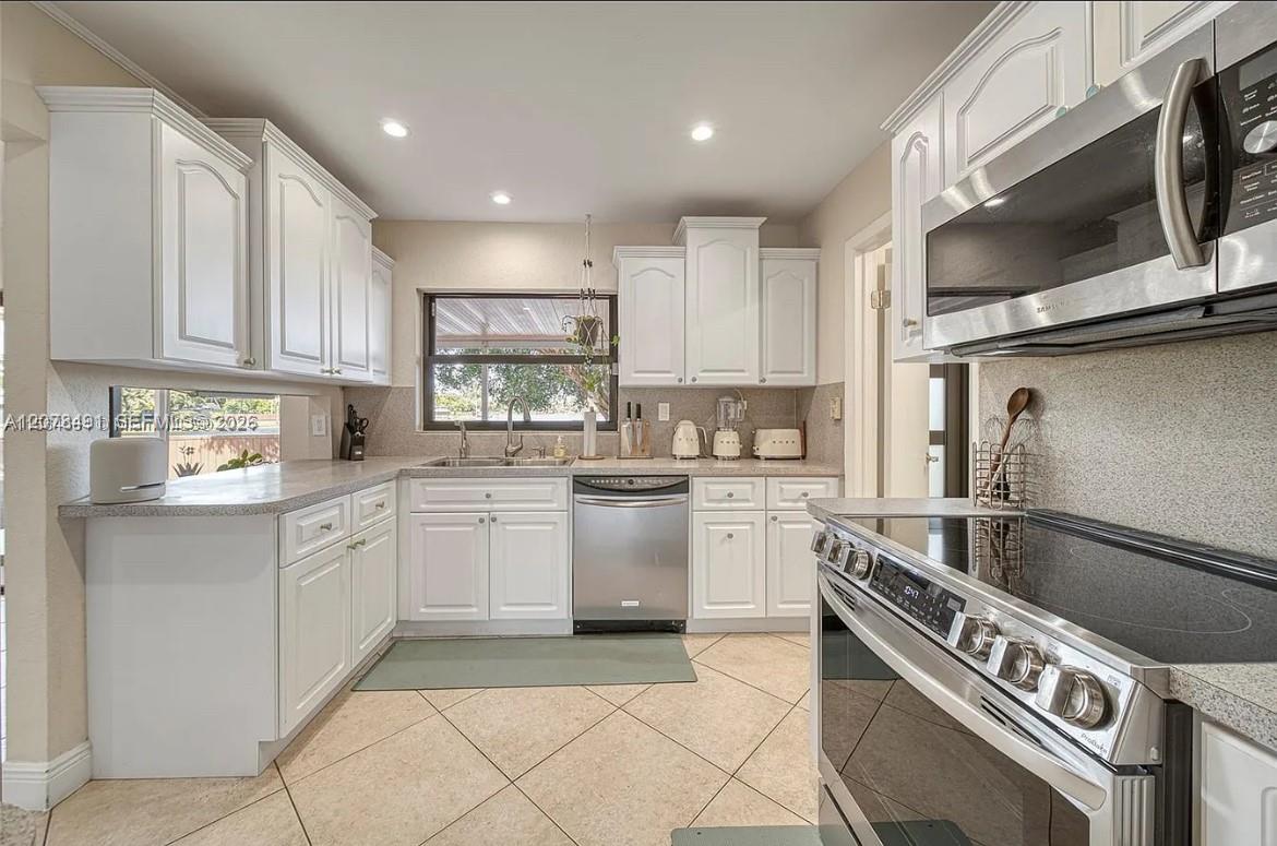 13267 SW 9th Lane