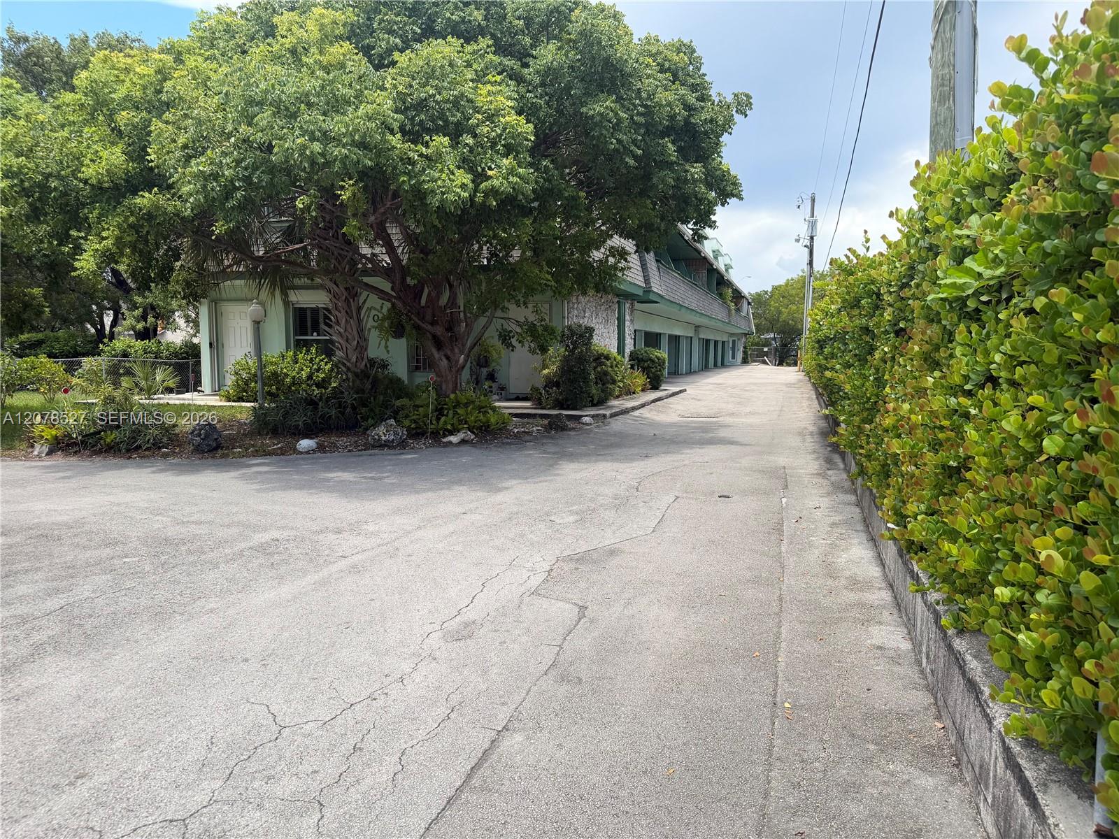 701 S Royal Poinciana Boulevard