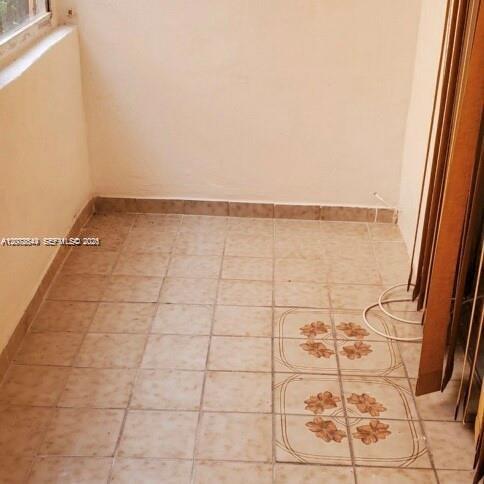 1305 W 46th Street
