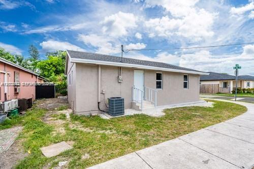 655 SW 5th Street