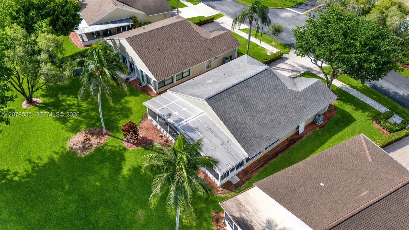 527 SE 27th Drive