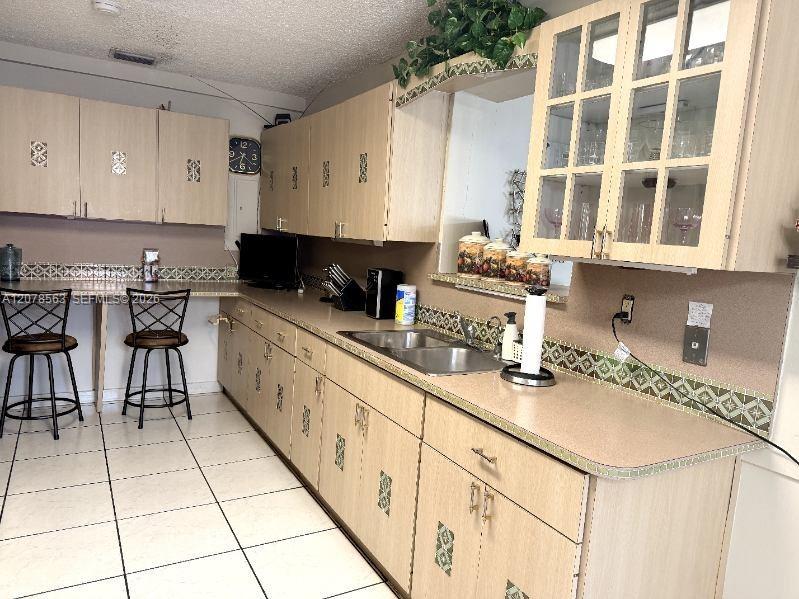 1340 W 36th Street