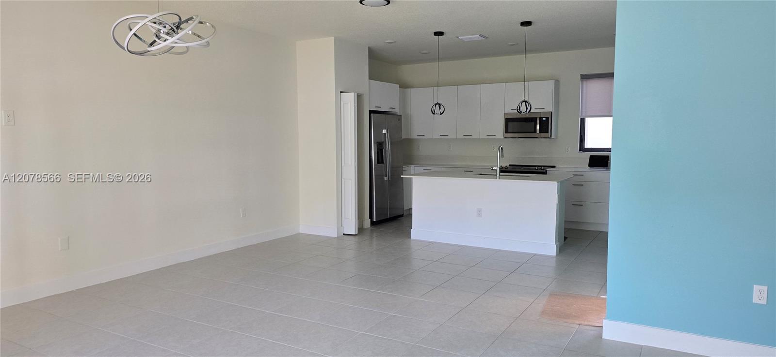 4242 NW 82nd Avenue
