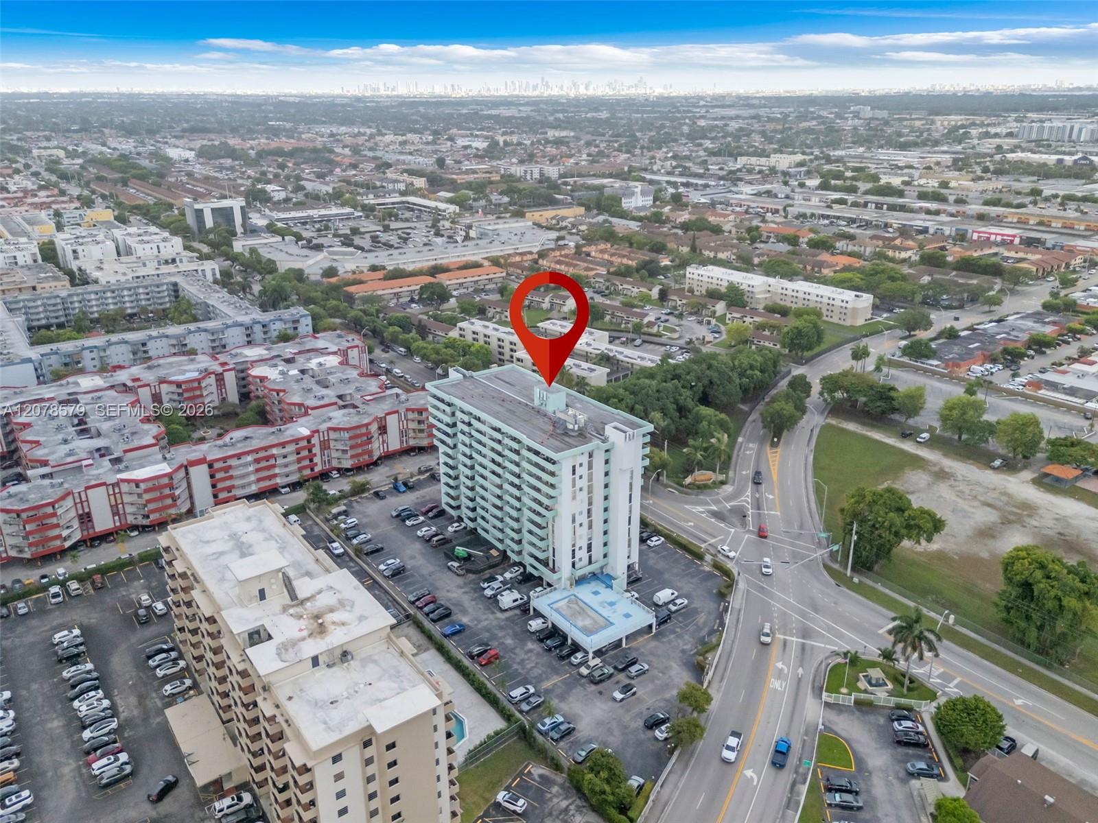 1825 W 44th Place