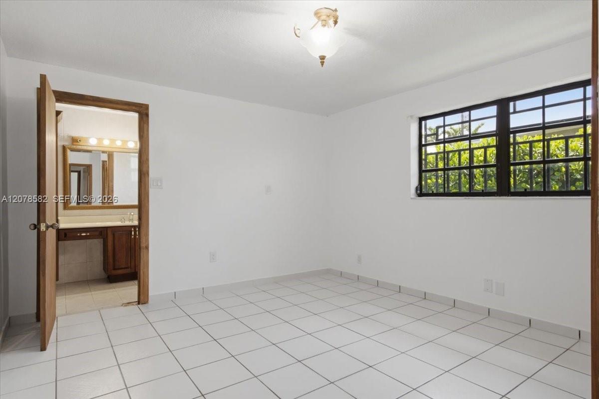 3625 SW 122nd Place