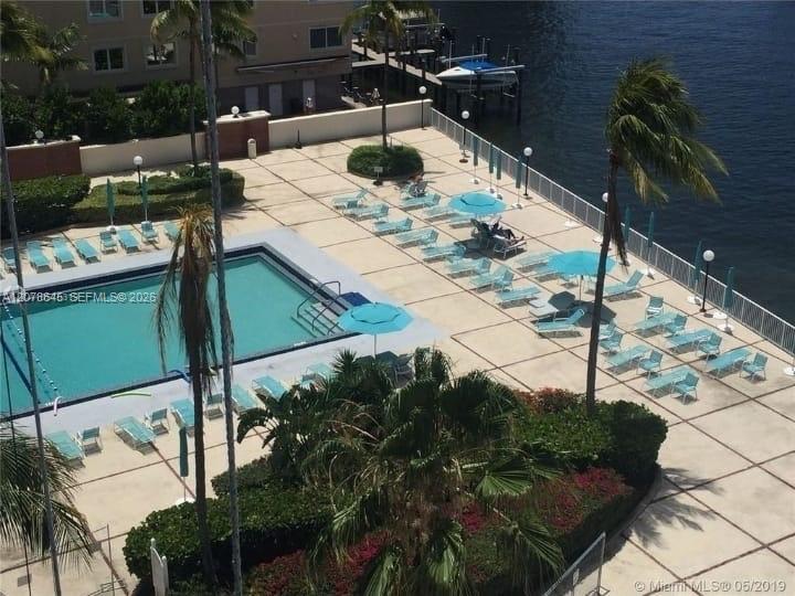 3800 S Ocean Drive gallery image #36