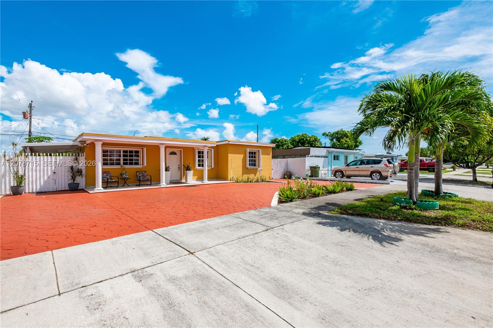 359 W 35th Street