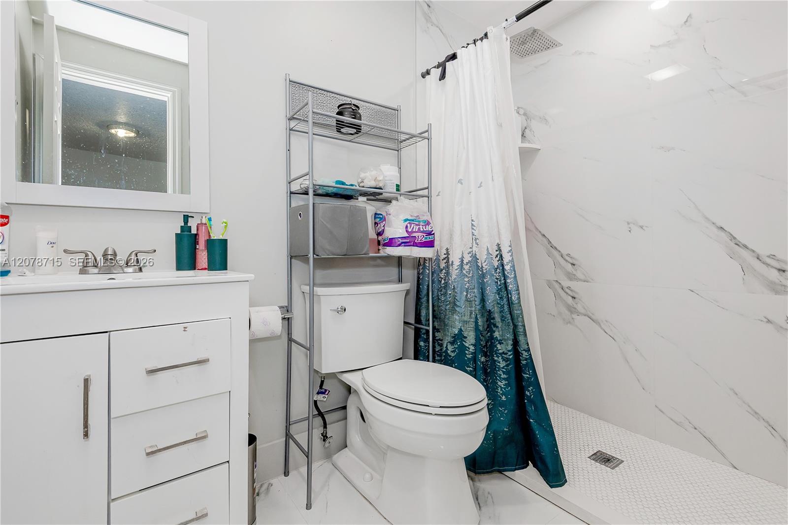 359 W 35th Street