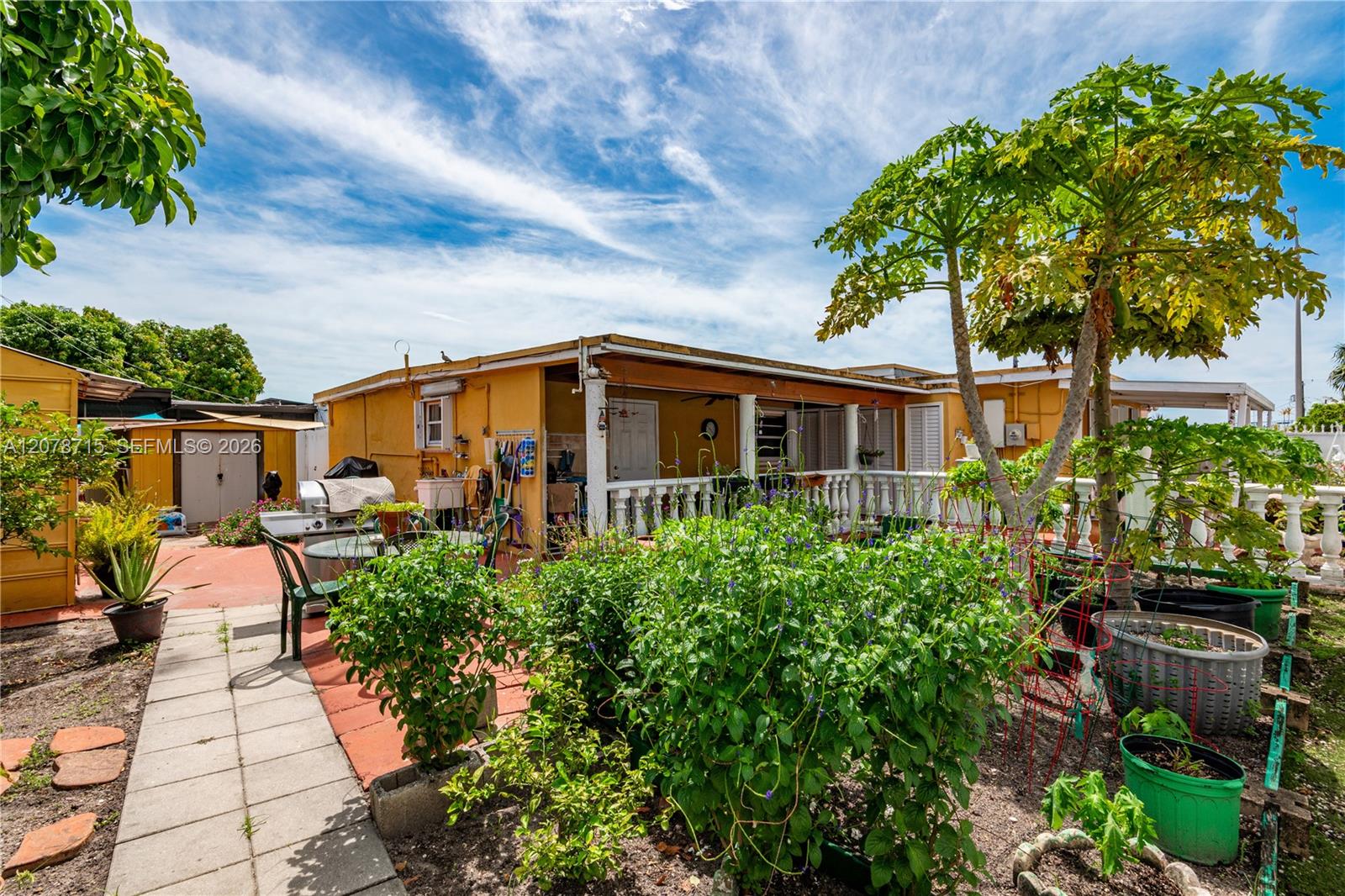 359 W 35th Street