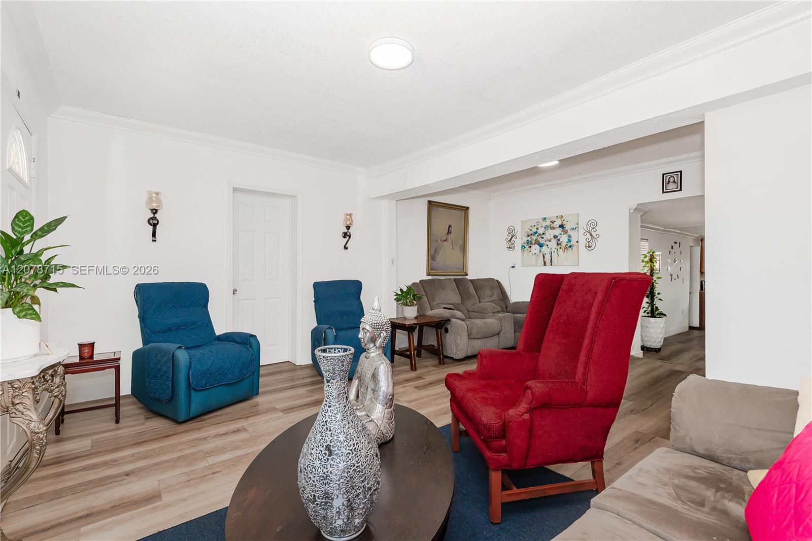 359 W 35th Street