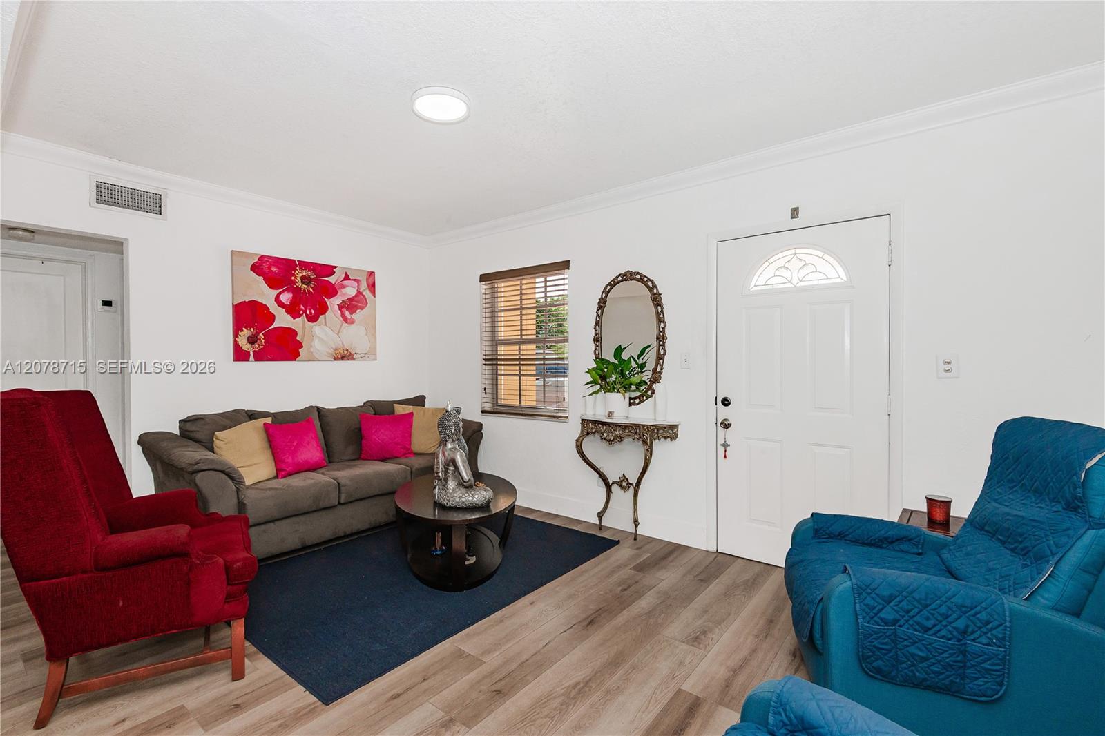 359 W 35th Street