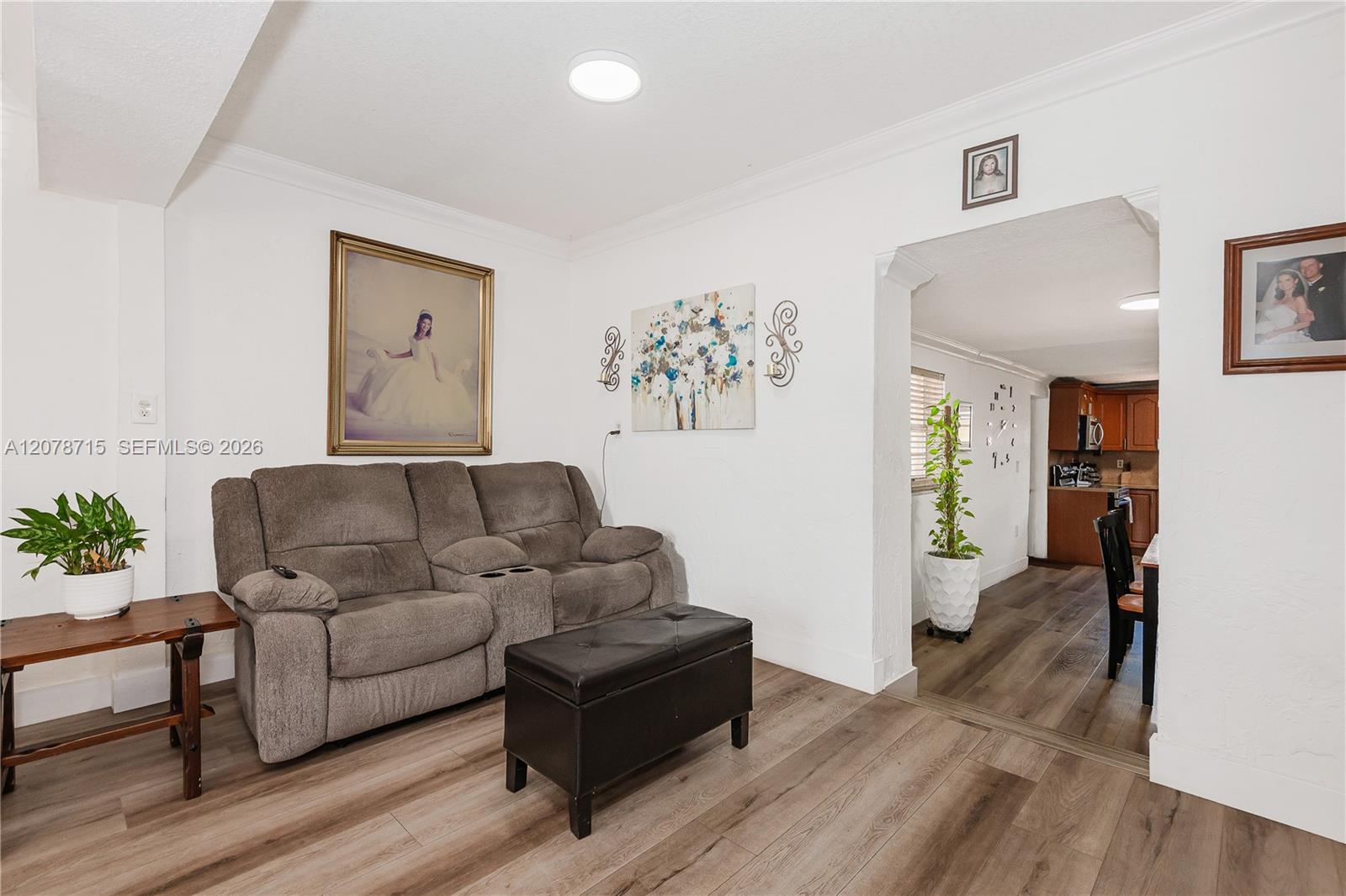 359 W 35th Street