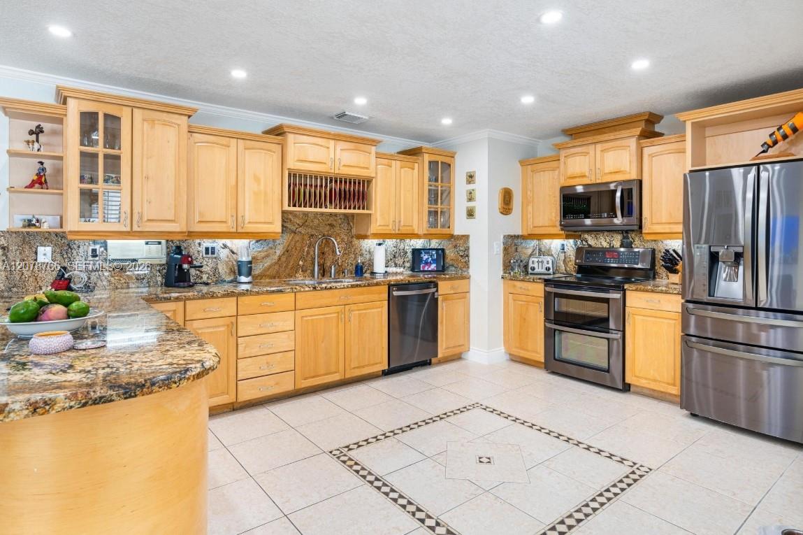 17122 SW 156th Court