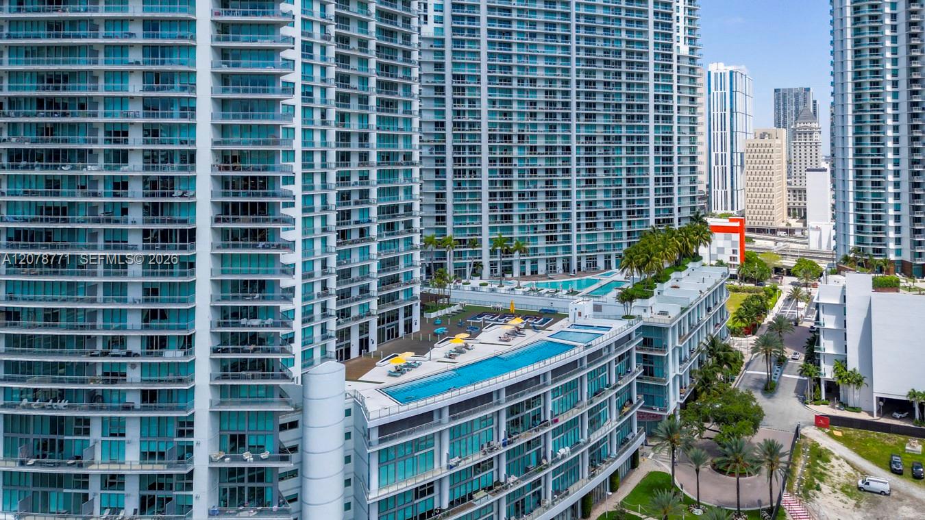 92 SW 3rd Street