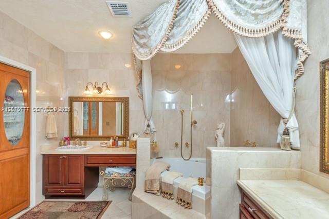 3750 SW 136th Court