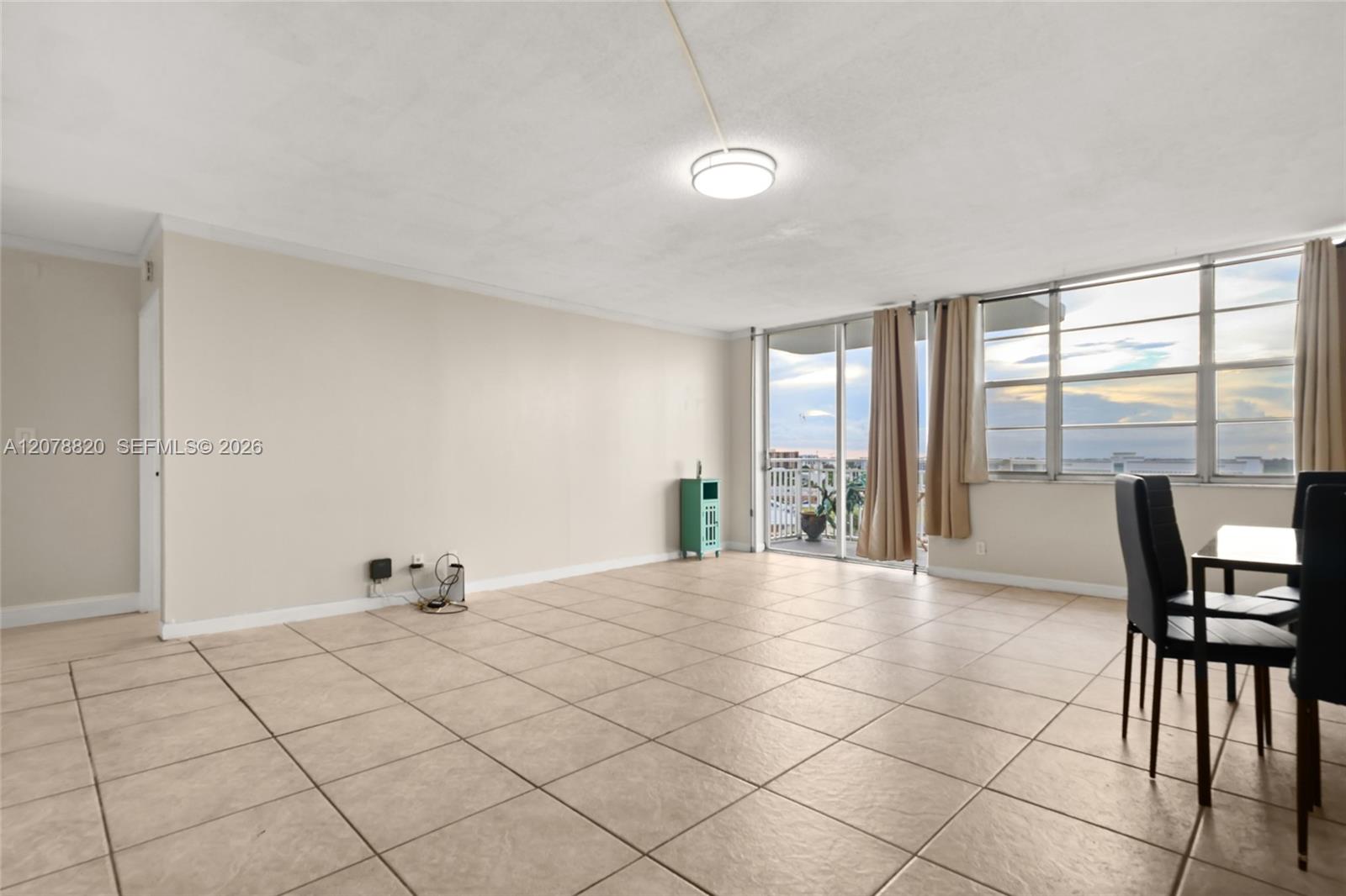 2100 Sans Souci Boulevard