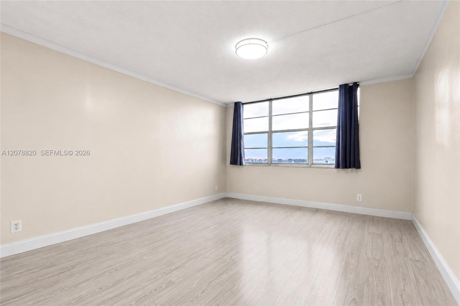 2100 Sans Souci Boulevard