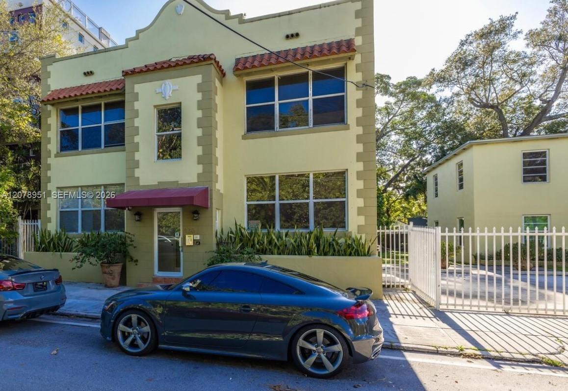 436 NE 77th St Road