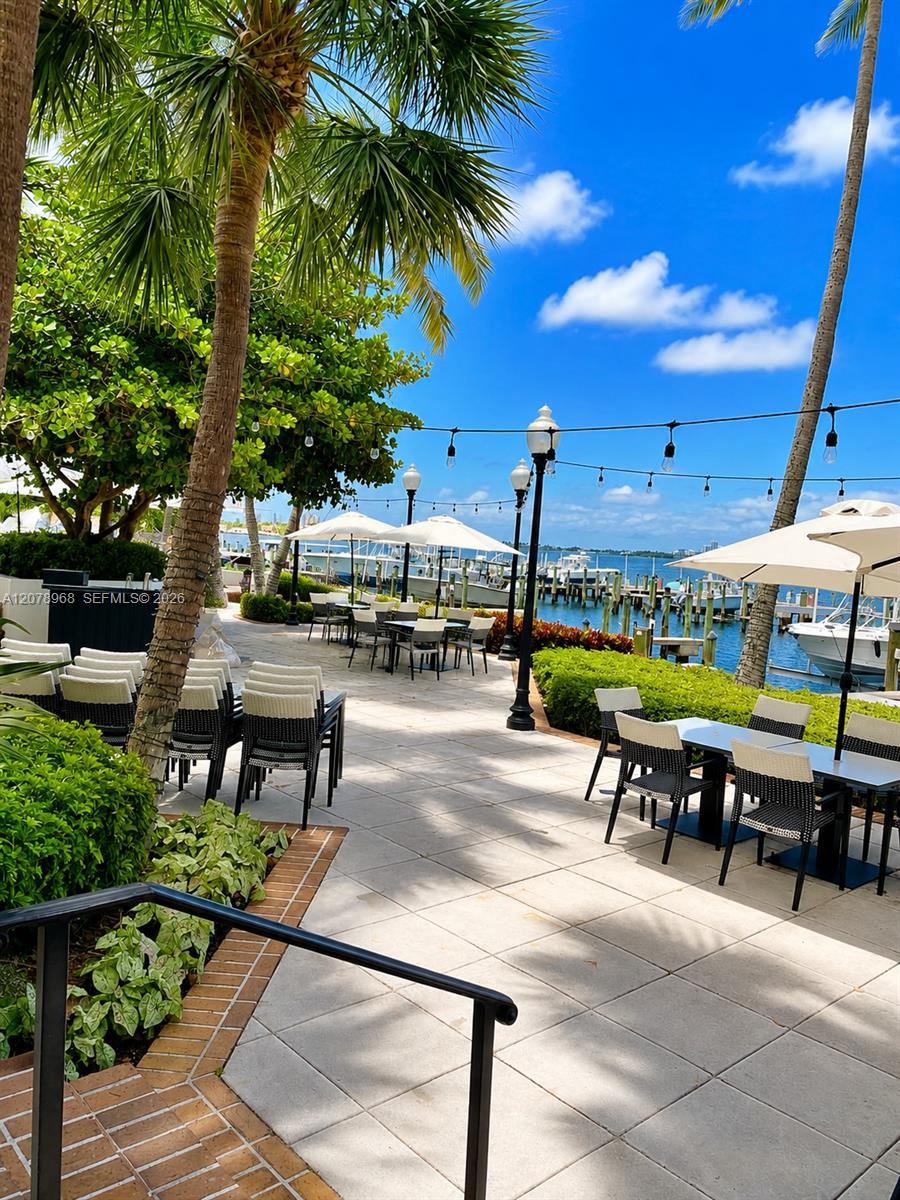 4000 Towerside Terrace