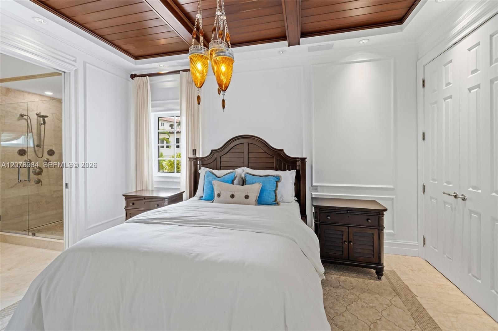 15723 Fisher Island Drive