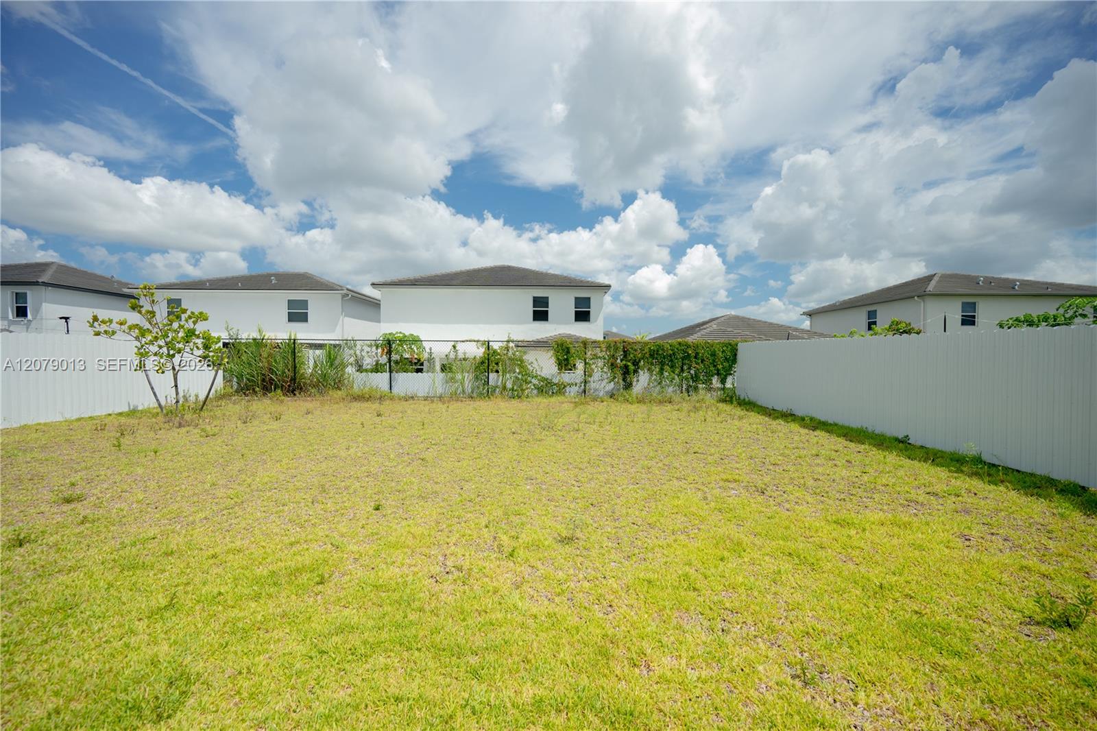 13609 SW 185th Lane