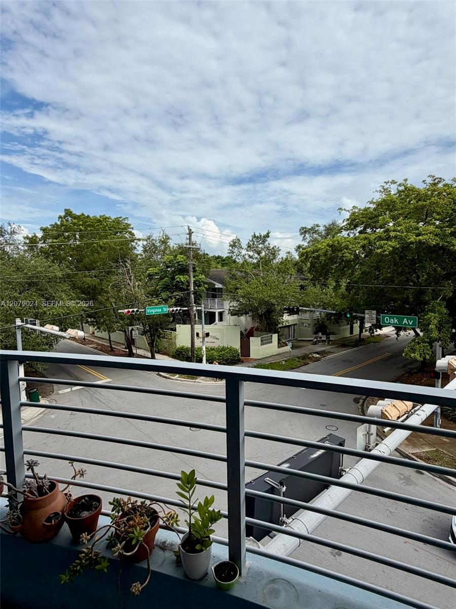3339 Virginia Street
