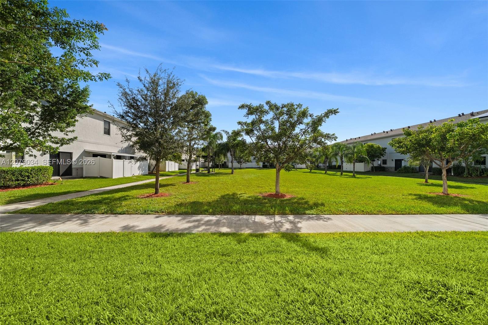 757 SW 11th Street