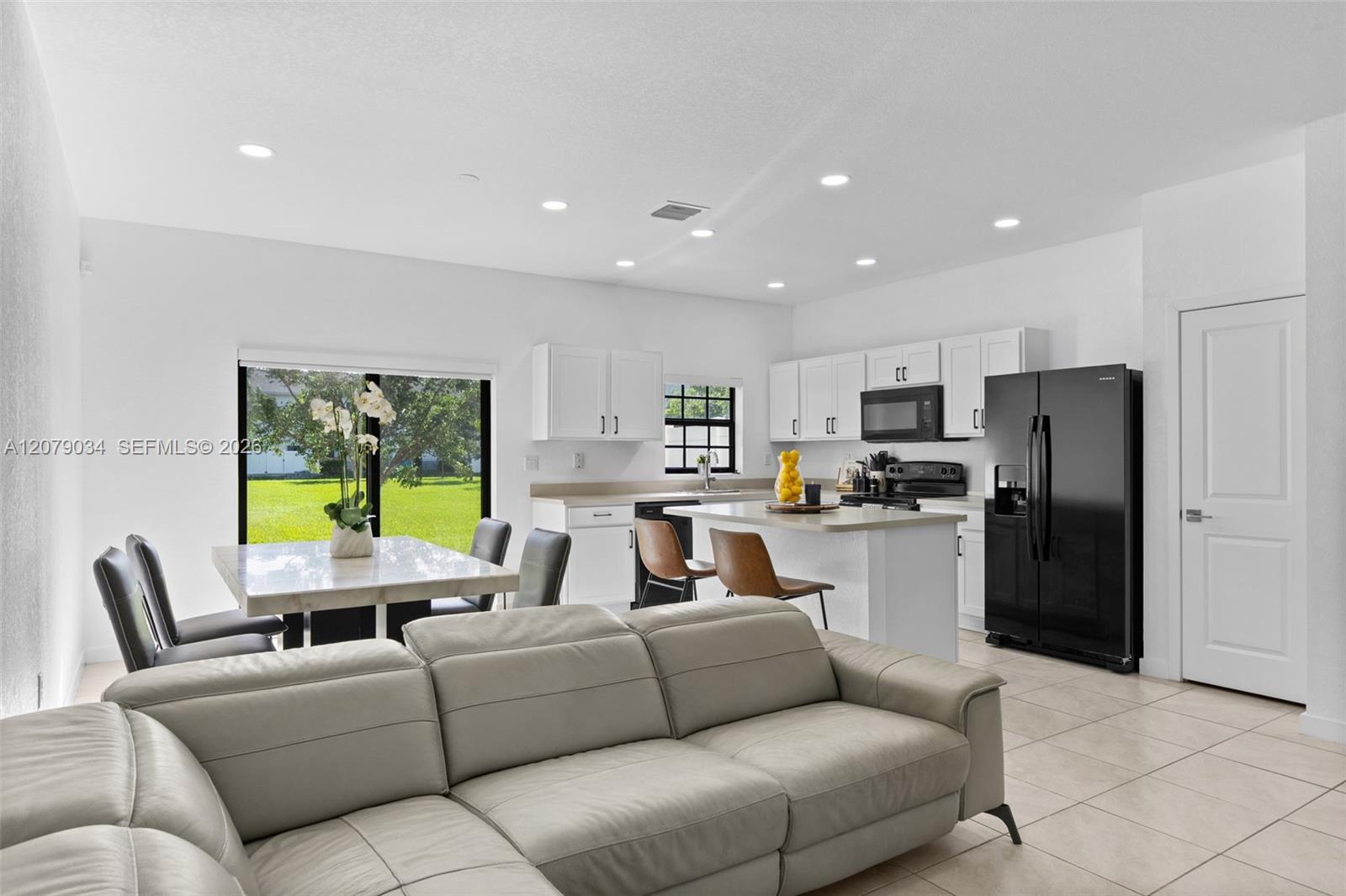 757 SW 11th Street