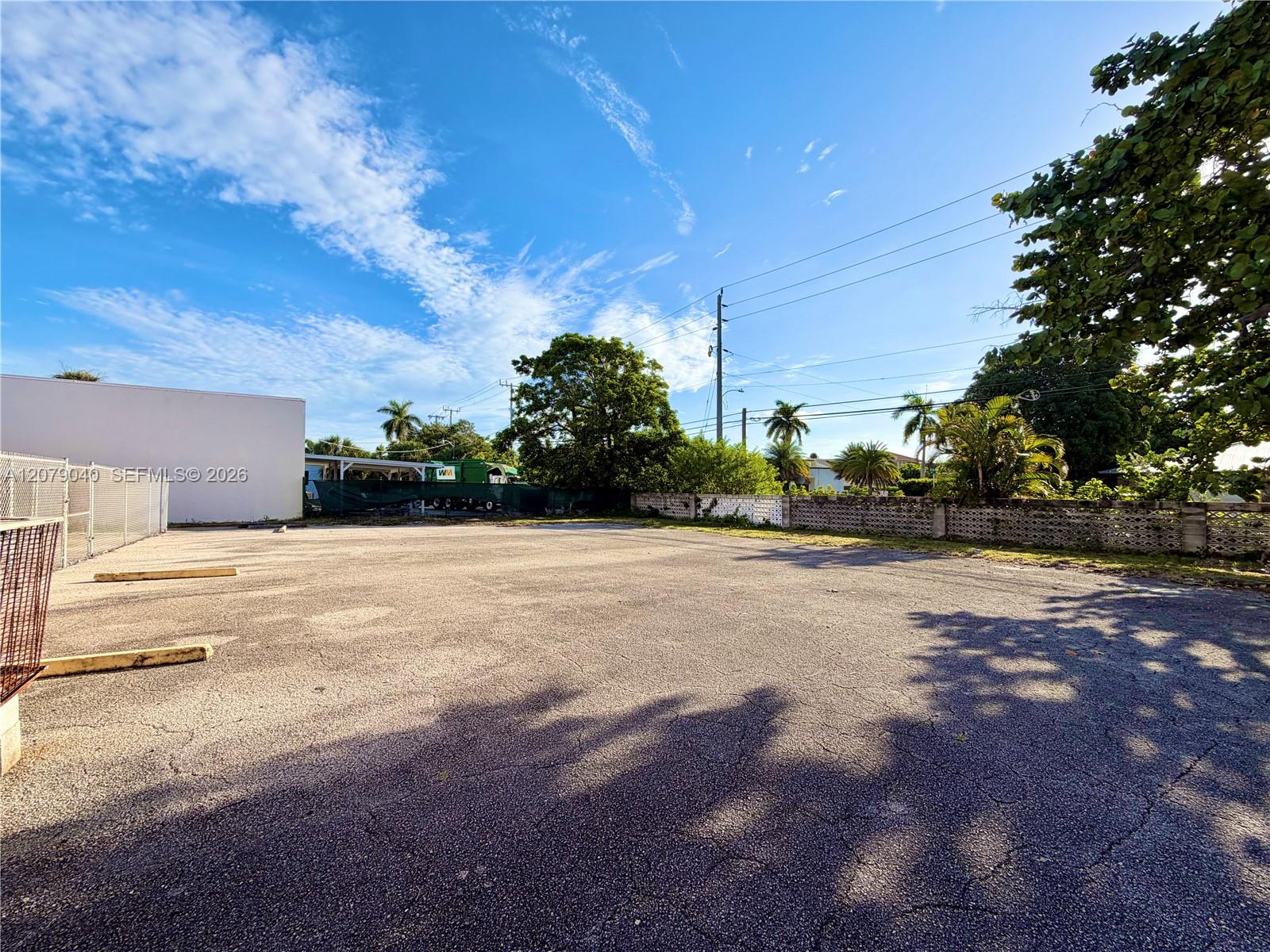 3060 N Federal Highway