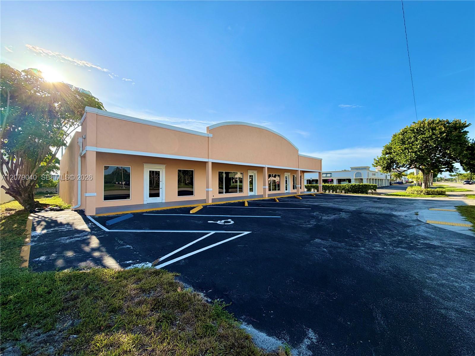 3060 N Federal Highway