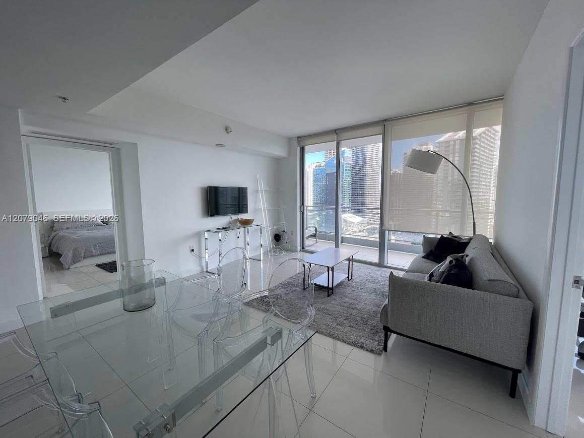 92 SW 3rd Street