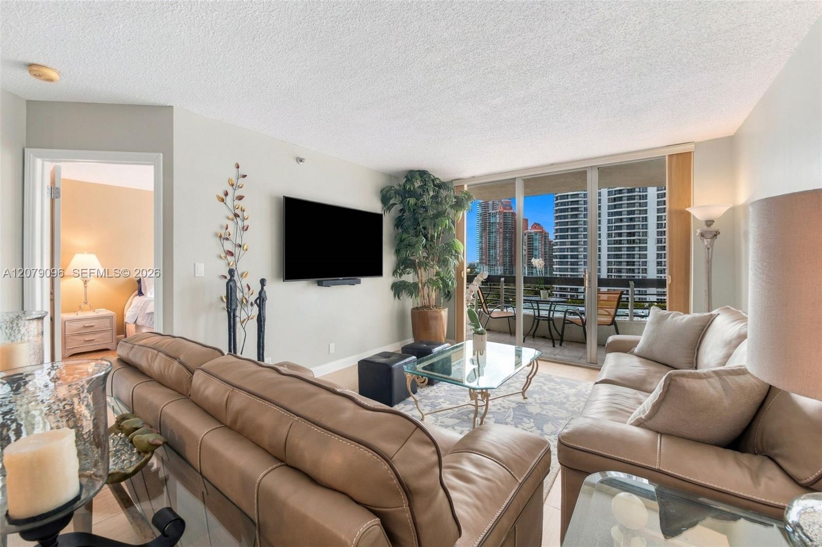 3600 Mystic Pointe Drive