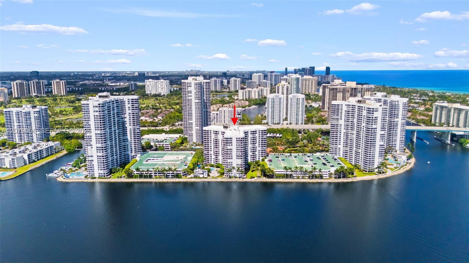 3600 Mystic Pointe Drive