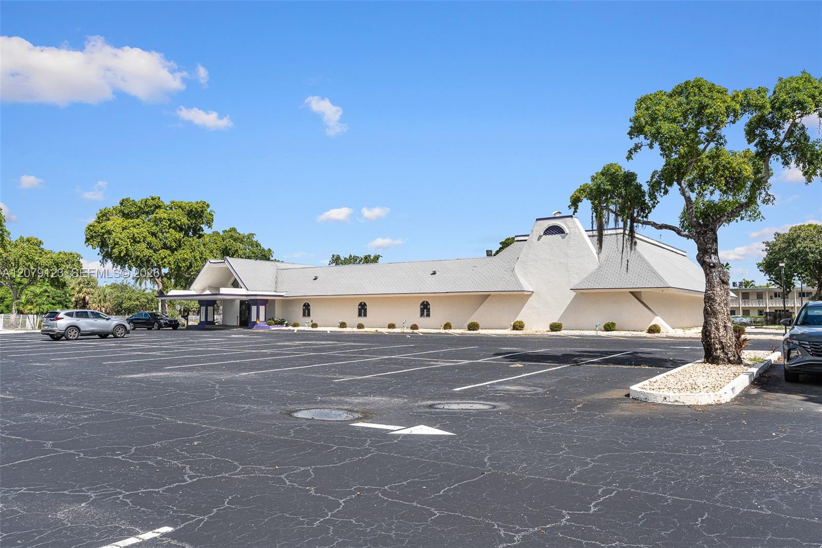 4441 W Sunrise Boulevard